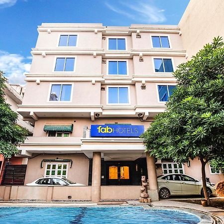Fabhotel Shoba Estate Delhi Airport ニューデリー エクステリア 写真