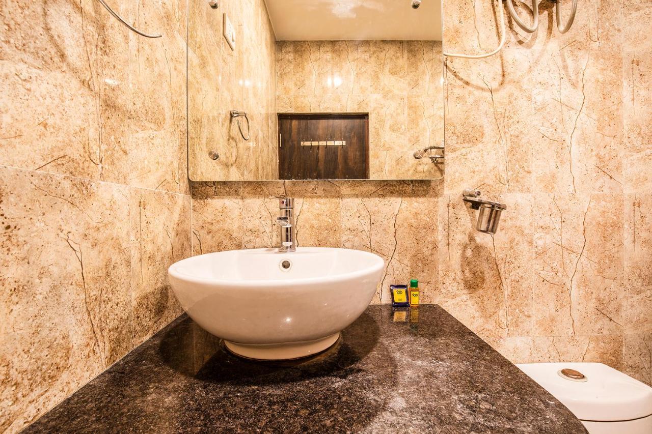 Fabhotel Shoba Estate Delhi Airport ニューデリー エクステリア 写真
