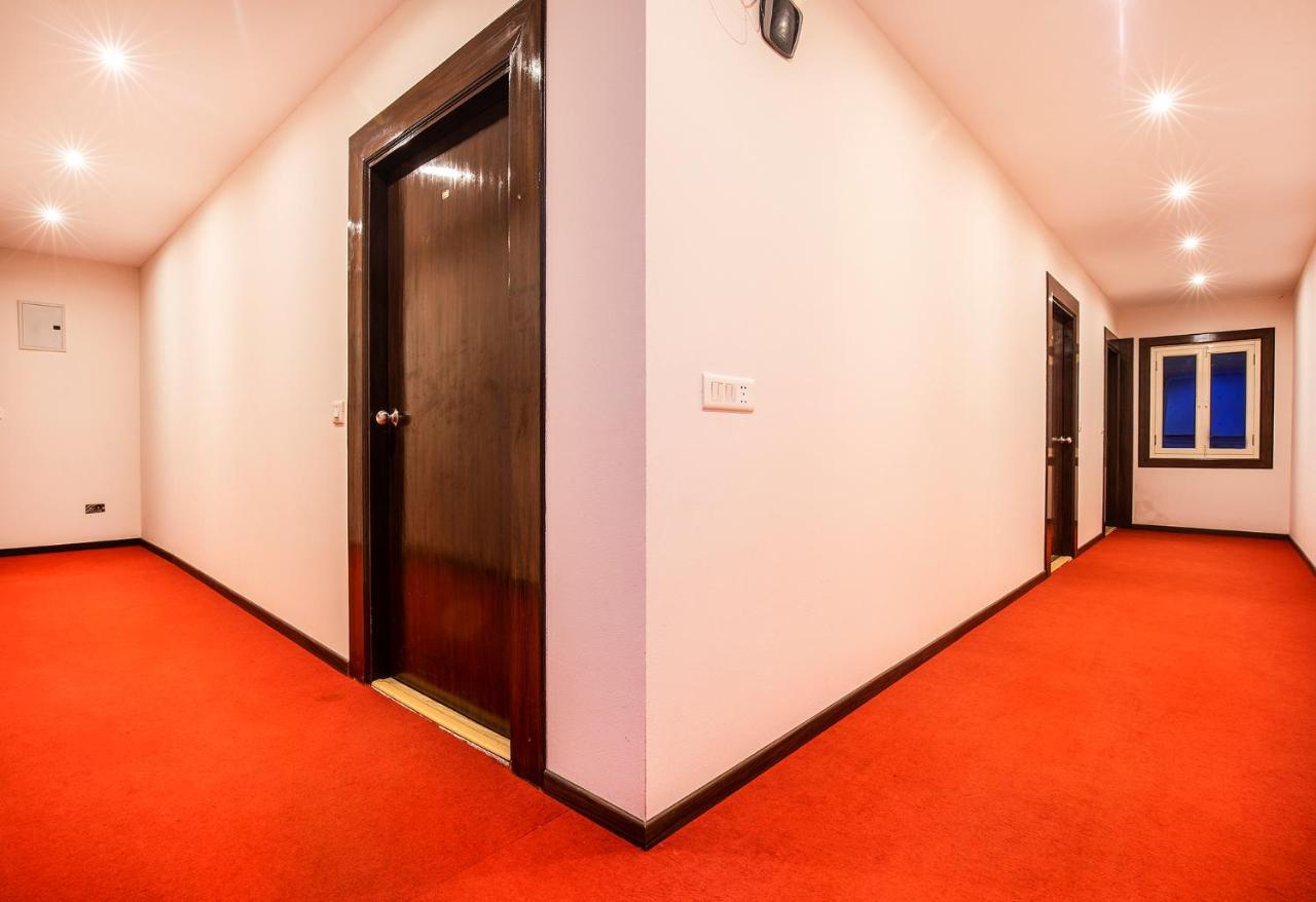 Fabhotel Shoba Estate Delhi Airport ニューデリー エクステリア 写真